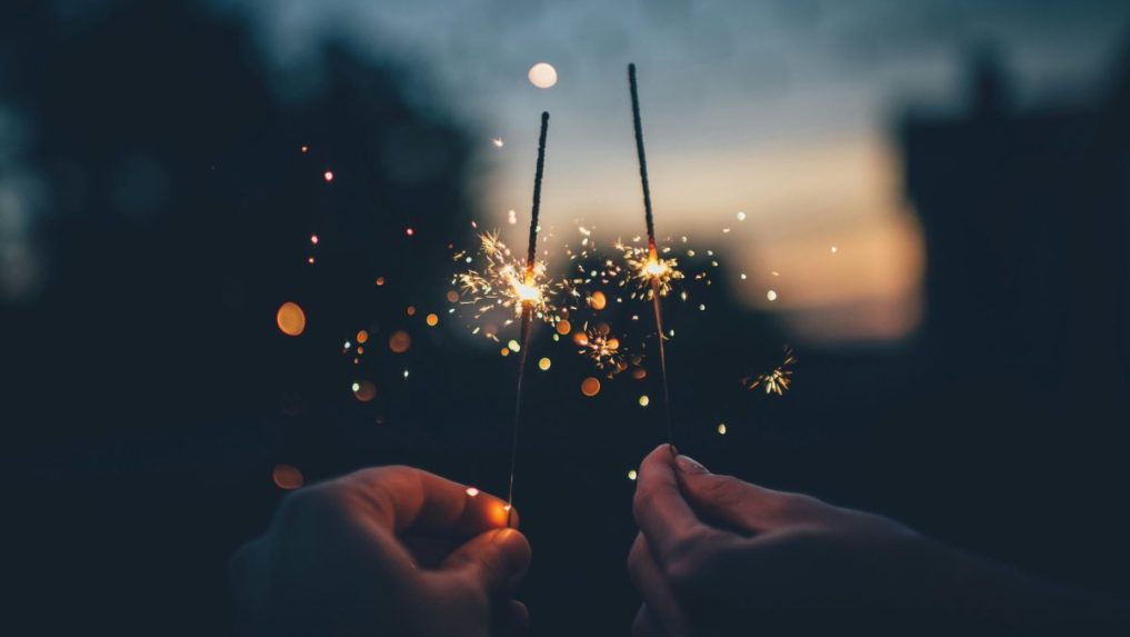 prskavky pri príležitosti novoročných osláv