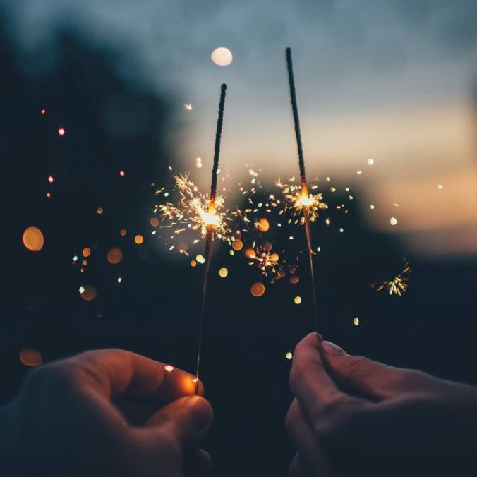 prskavky pri príležitosti novoročných osláv