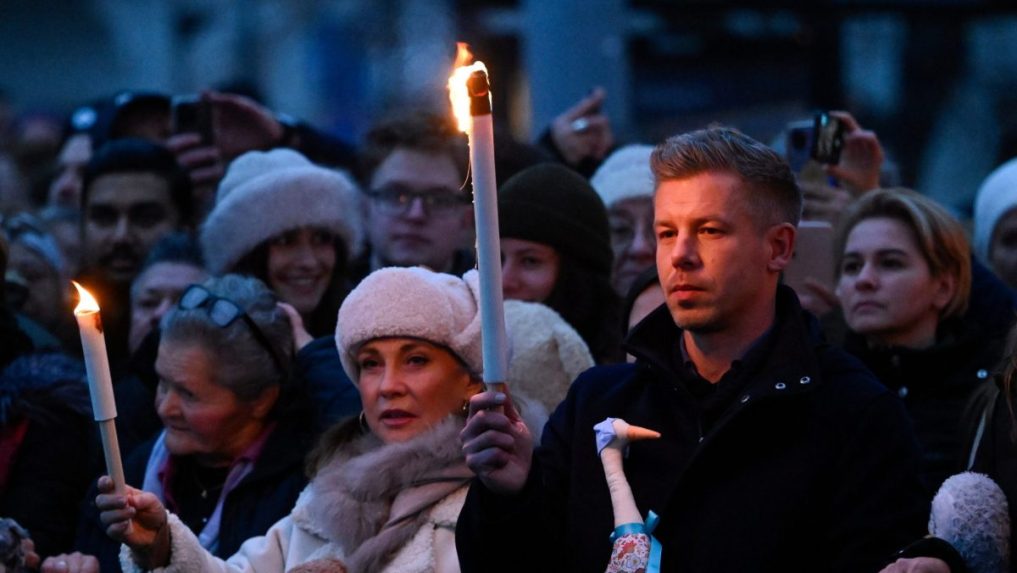 Na snímke protestujúci v Budapešti.