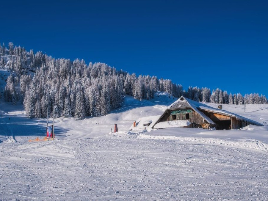 Lyžiarske stredisko Nassfeld na juhu Rakúska.