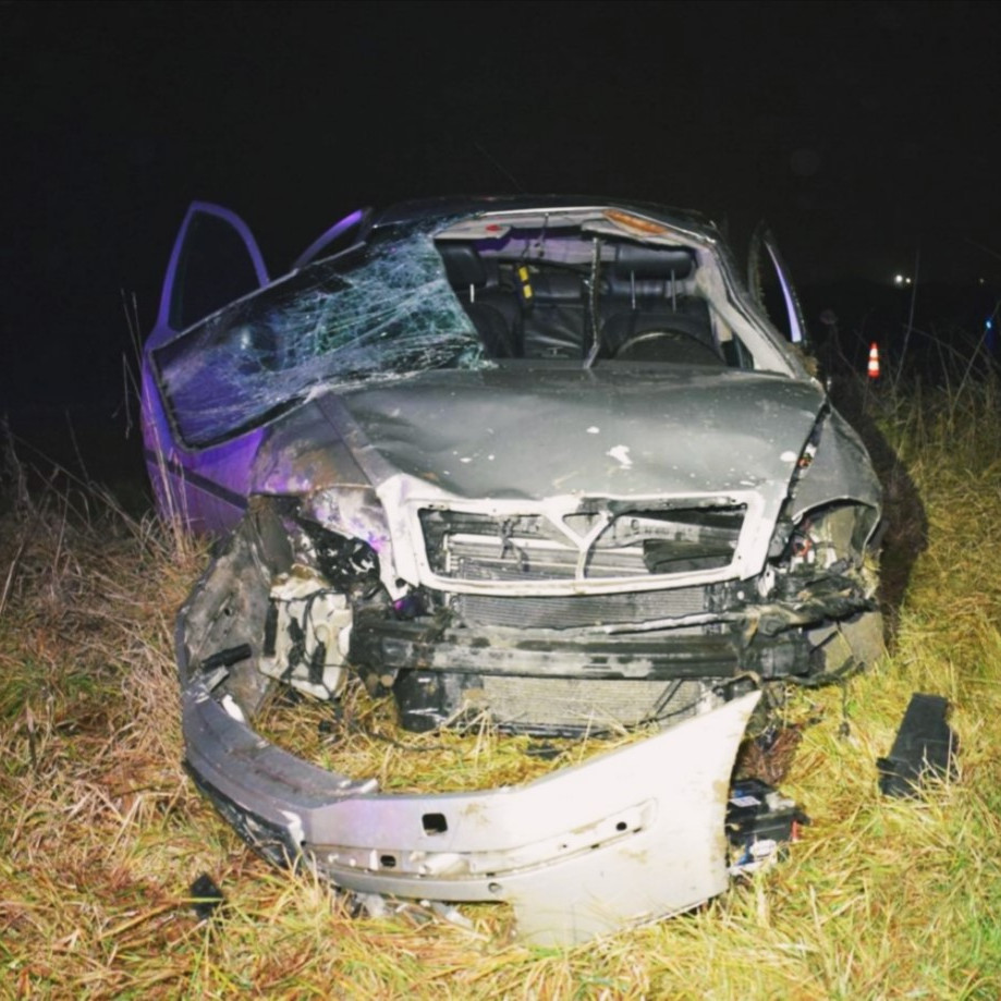 V unikajúcom vozidle sa v čase nehody za volantom nachádzal 34-ročný muž.