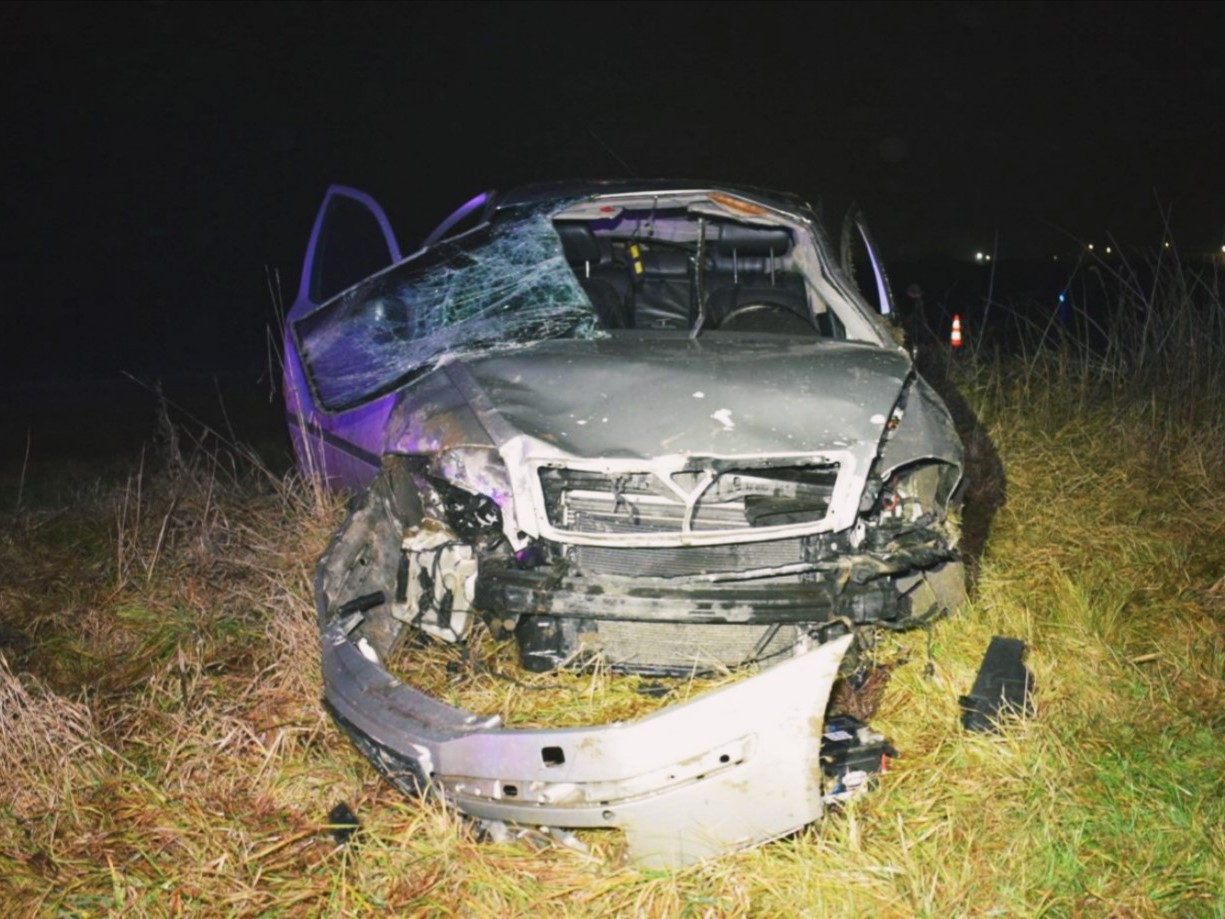 V unikajúcom vozidle sa v čase nehody za volantom nachádzal 34-ročný muž.