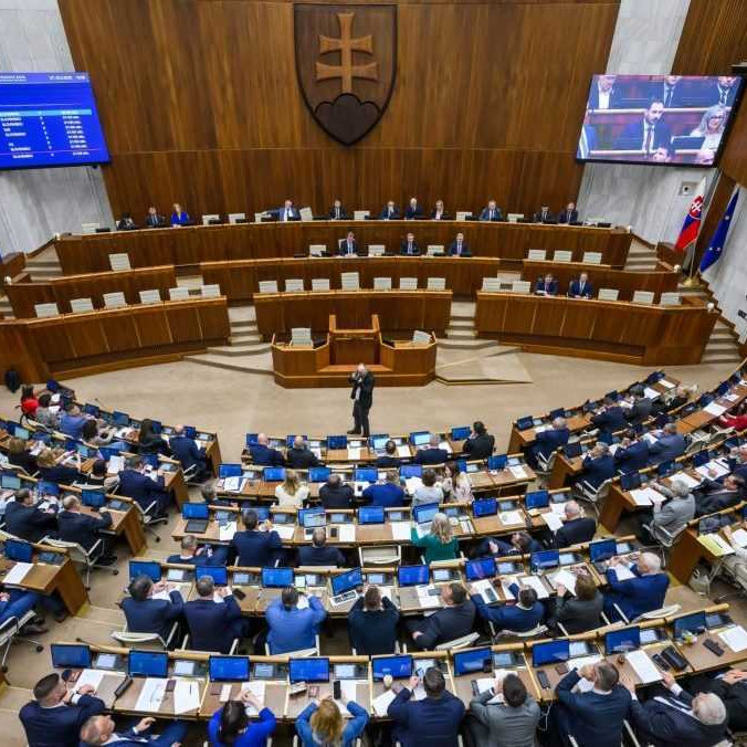 Na ilustračnej snímke slovenský parlament.