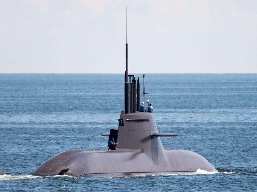 Na ilustračnej snímke ponorka.