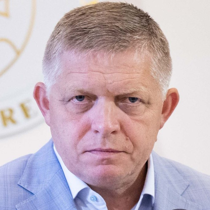Predseda vlády SR Robert Fico (Smer-SD).