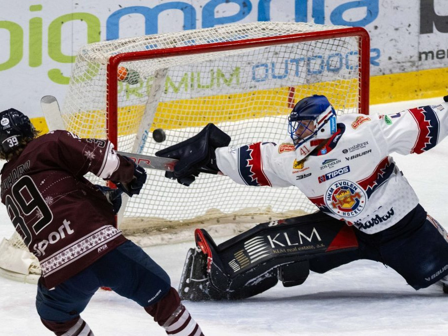 Liam Pecararo dáva gól