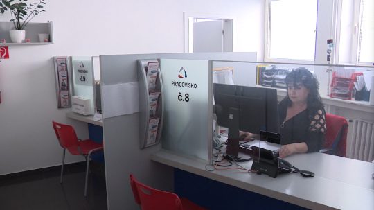 pracovníčka Sociálnej poisťovne