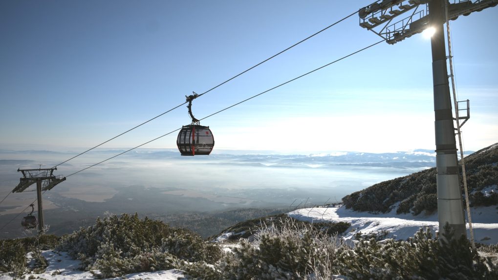lanovka na Skalnatom plese