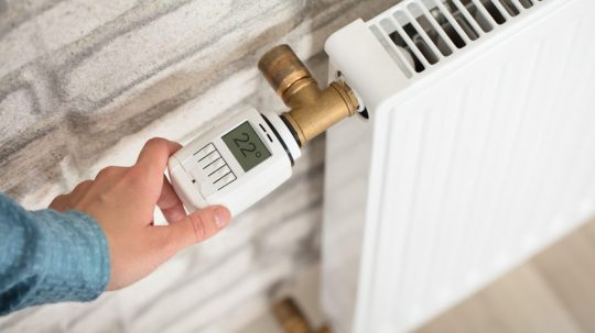 Na ilustračnej snímke termostat.