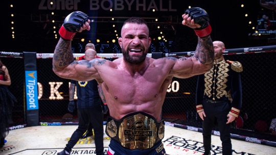 Na archívnej snímke z roku 2020 Karlos Vémola.