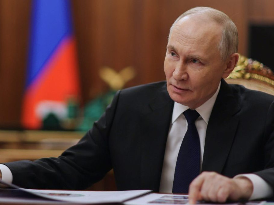 Na snímke Vladimir Putin.