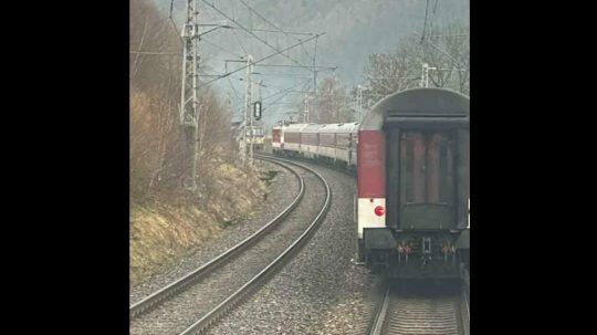 Na Liptove sa takmer zrazili vlaky.