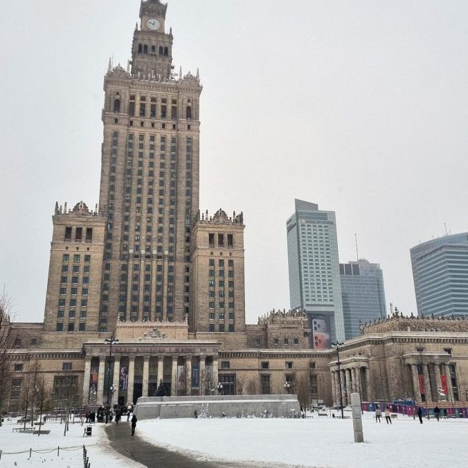 Na ilustračnej snímke je Varšava.