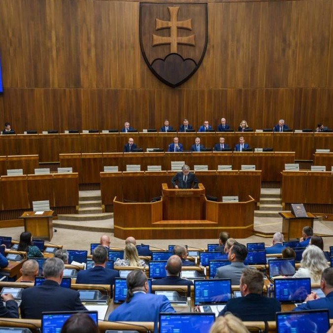 Plénum Národnej rady SR.