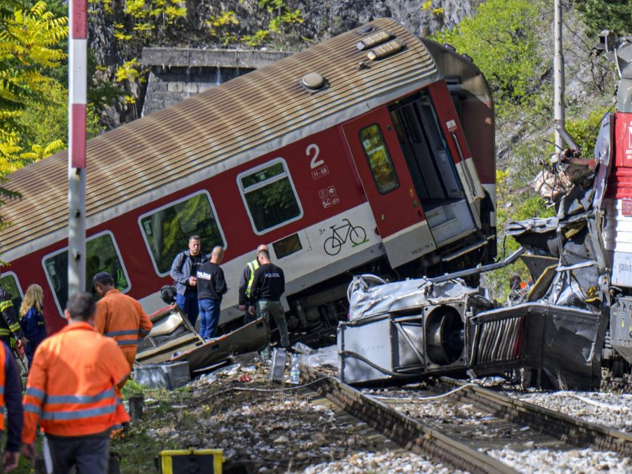 zrážka vlakov pri Jablonove