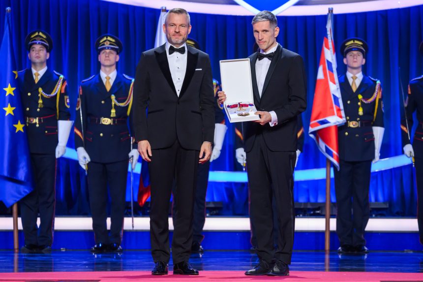 Ján Kothaj a Peter Pellegrini.