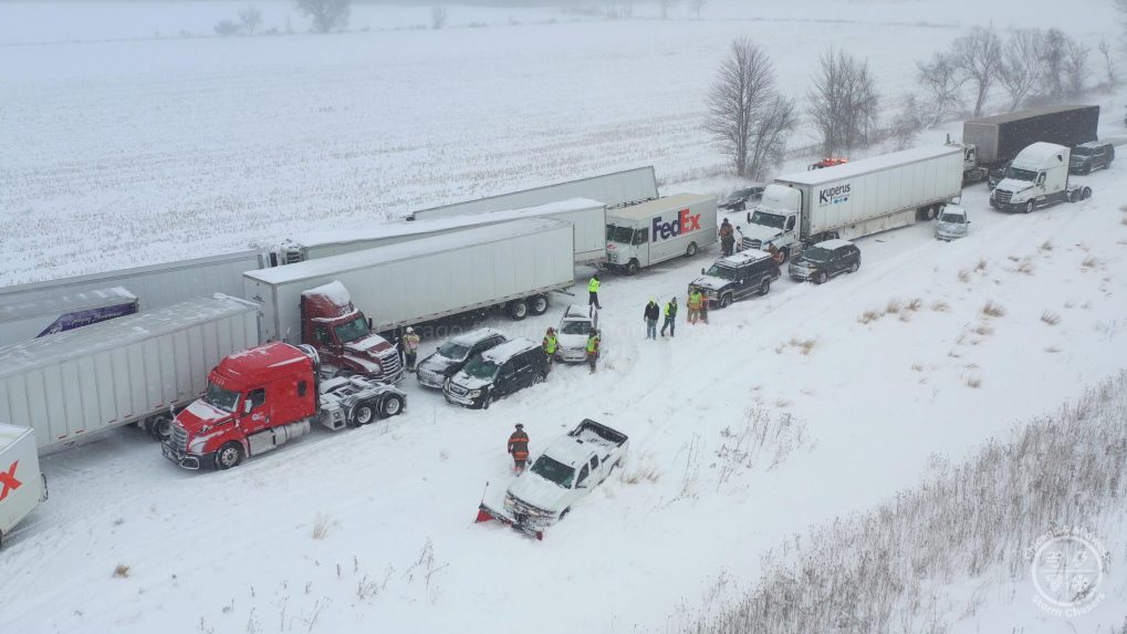 Na sn&Atilde;&Acirc;&shy;mke nehoda v Michigane.