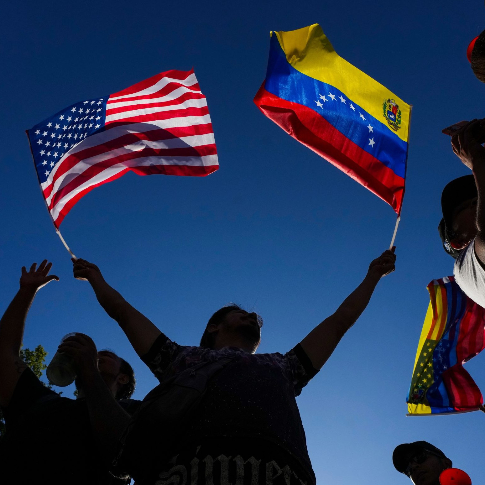 Vlajky USA a Venezuely