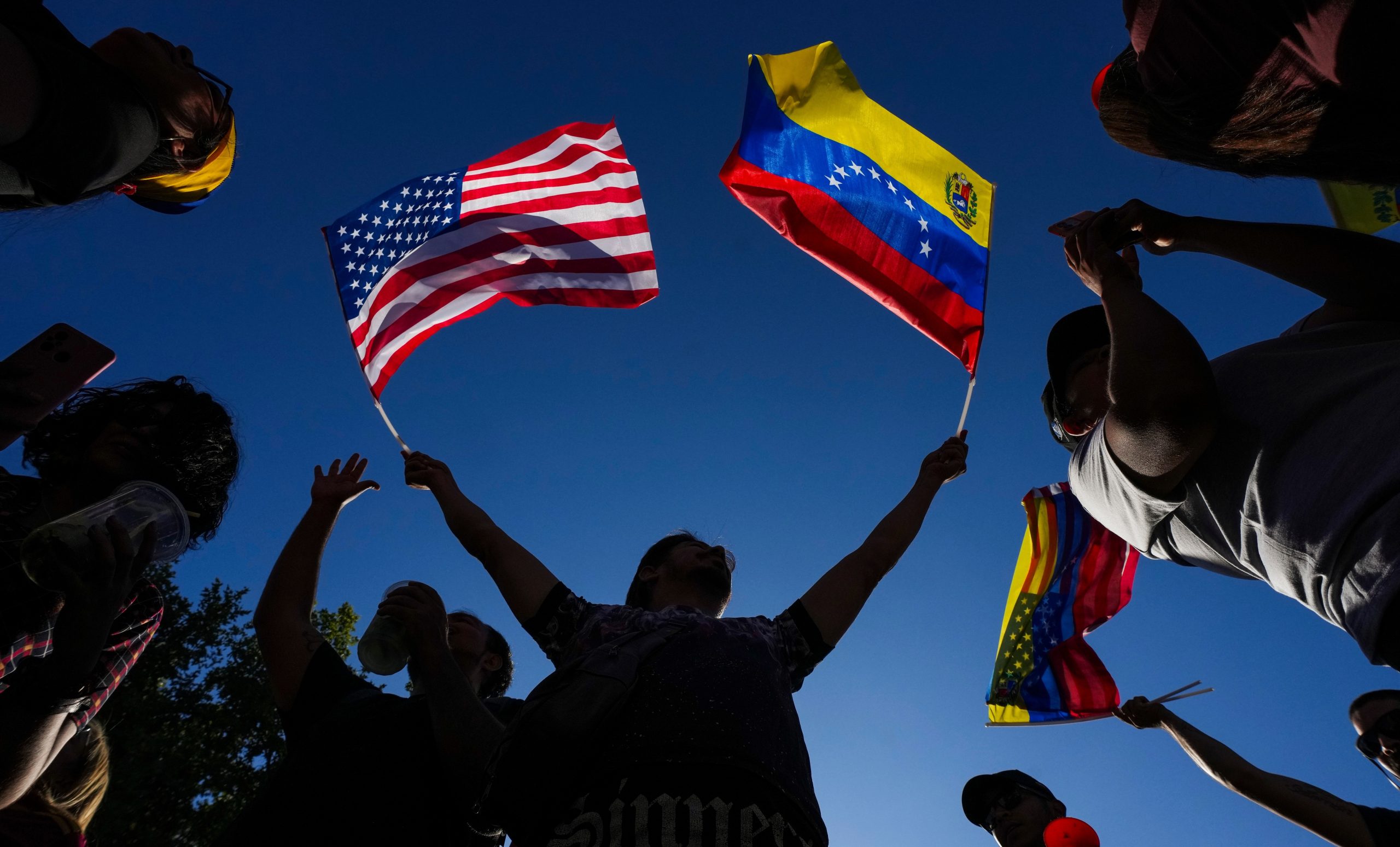 Americk&eacute; ropn&eacute; firmy investuj&uacute; vo Venezuele miliardy, vyhl&aacute;sil Trump. Ide o &uacute;stredn&yacute; cieľ oper&aacute;cie USA, p&iacute;&scaron;e port&aacute;l CNBC