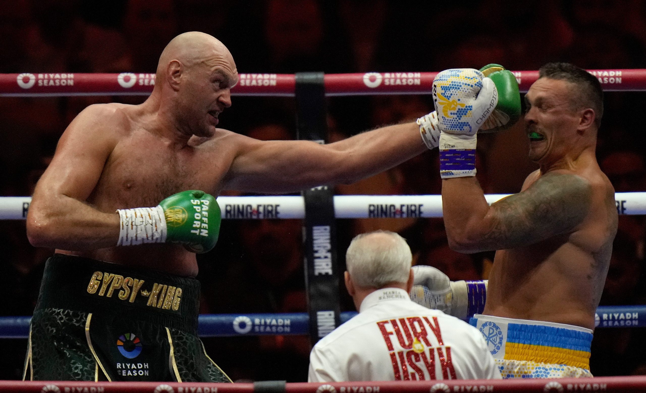Boxer Tyson Fury sa op&auml;ť vr&aacute;ti do ringu: Som sp&auml;ť, 37-ročn&yacute; a st&aacute;le pripraven&yacute; bojovať