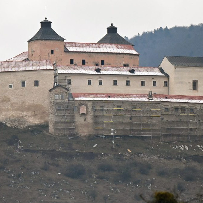 Na snímke hrad Krásna Hôrka.