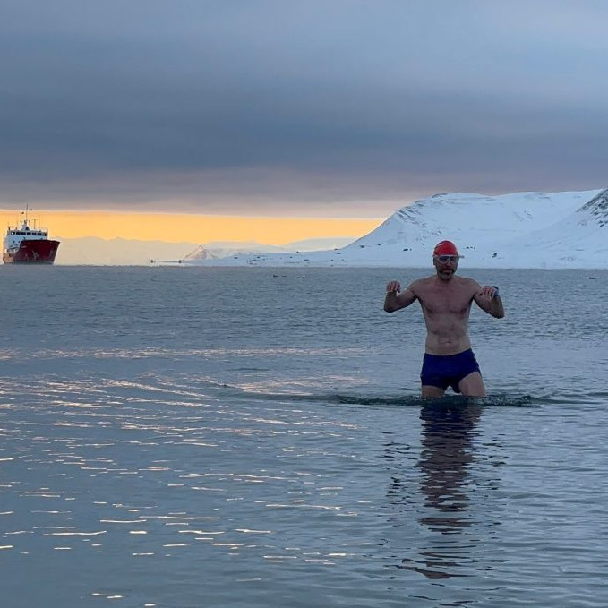 otužilec v Arktíde