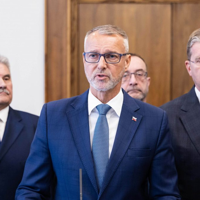 Predseda NR SR Richard Raši (Hlas-SD).