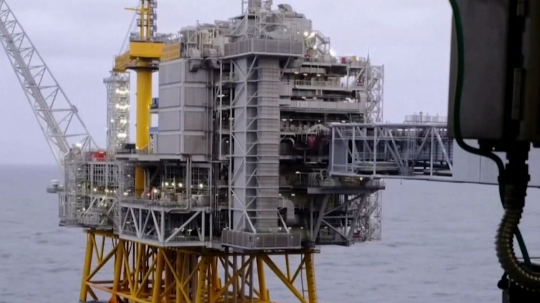 Ilustračná snímka zariadenia na ťažbu ropy.