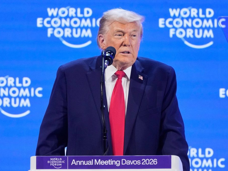 Donald Trump v Davose