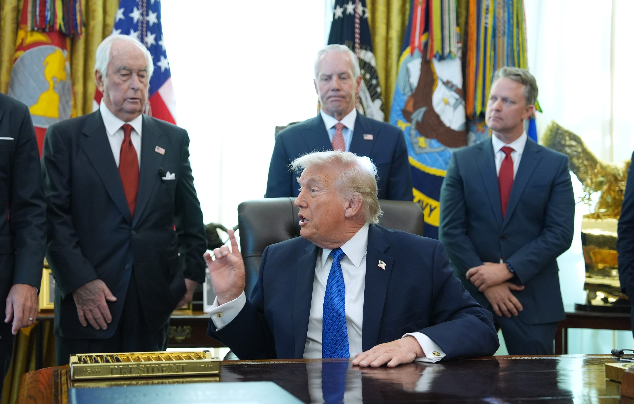 V USA nastal shutdown, Kongres nedok&aacute;zal schv&aacute;liť rozpočet na rok 2026. S&uacute;vis&iacute; to aj udalosťami v Minneapolise