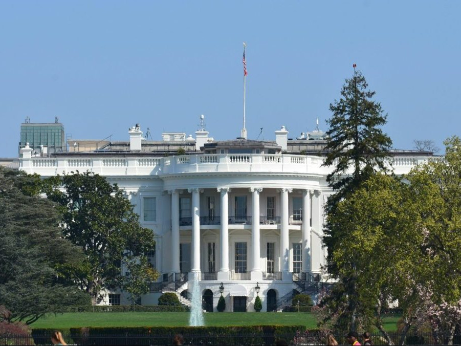 Na ilustračnej snímke Biely dom.