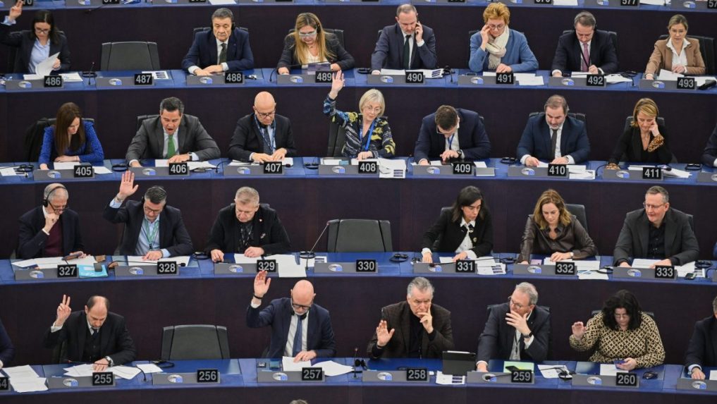 Na ilustračnej snímke európsky parlament.