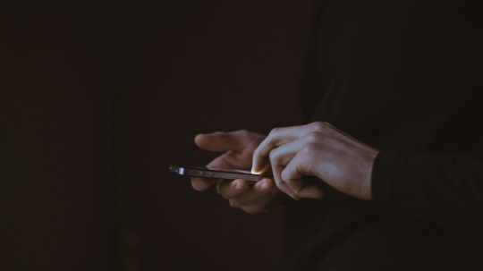 Ilustračná snímka mobilného telefónu.