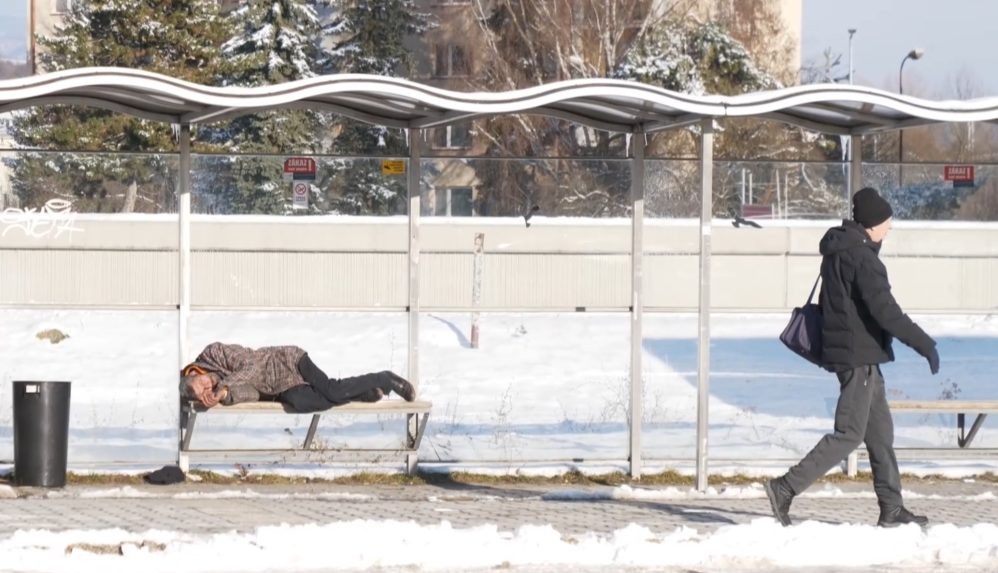 Zima je pre bezdomovcov mimoriadne náročným obdobím.