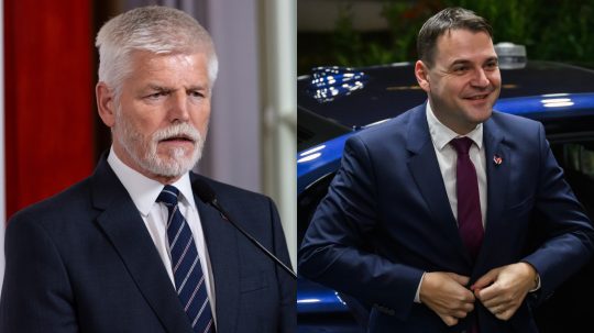 Český prezident Petr Pavel a minister zahraničných vecí Českej republiky Petr Macinka.