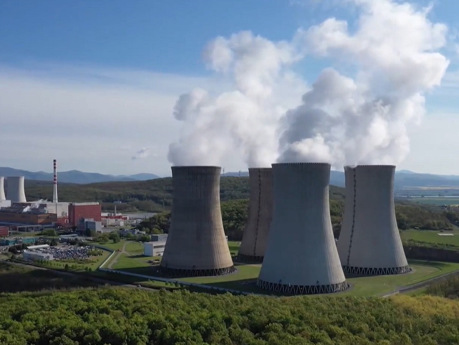 jadrová elektráreň