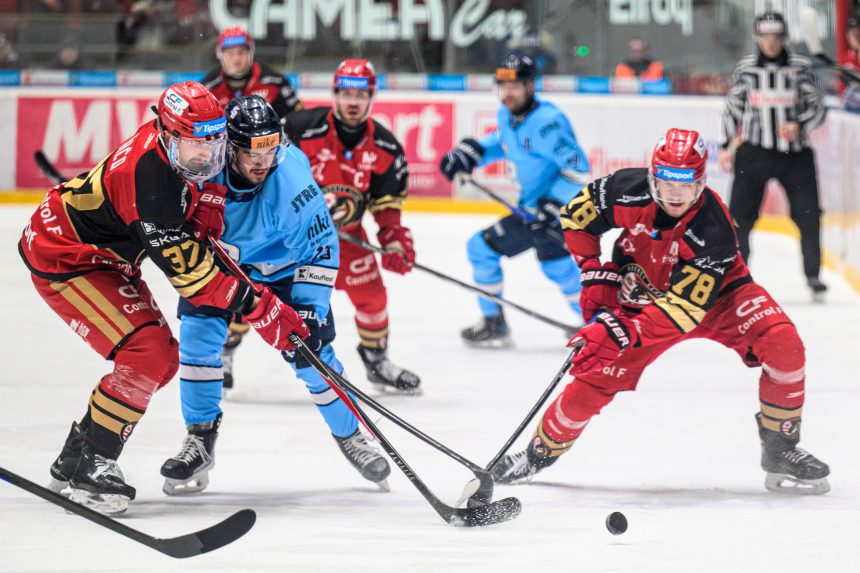 Na sn&iacute;mke hr&aacute;či Pre&scaron;ova a Slovana.