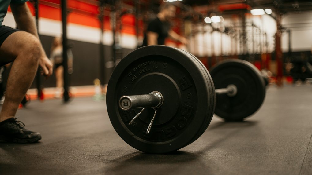 Na snímke je činka v posilňovni.