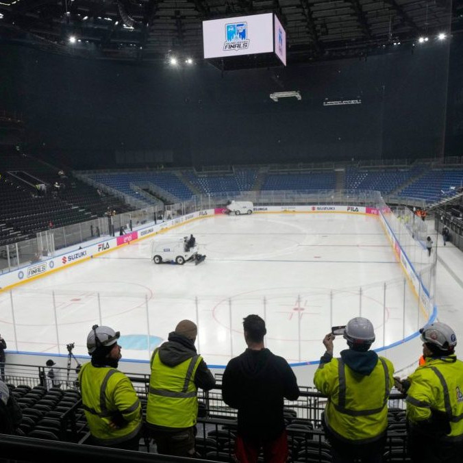 Interiér Arény Santa Giulia.