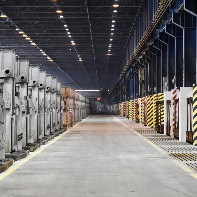 Hlinikáreň Slovalco v Žiari nad Hronom.