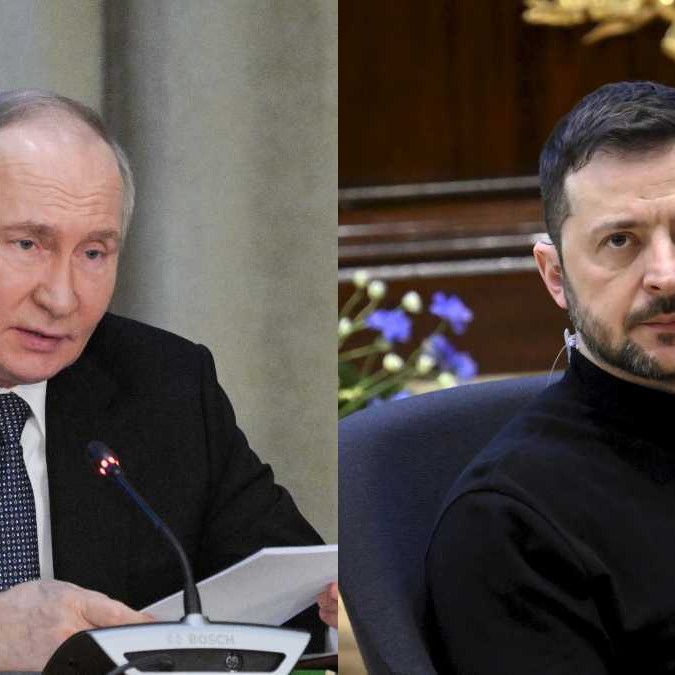 Zľava Vladimir Putin a Volodymyr Zelenskyj.