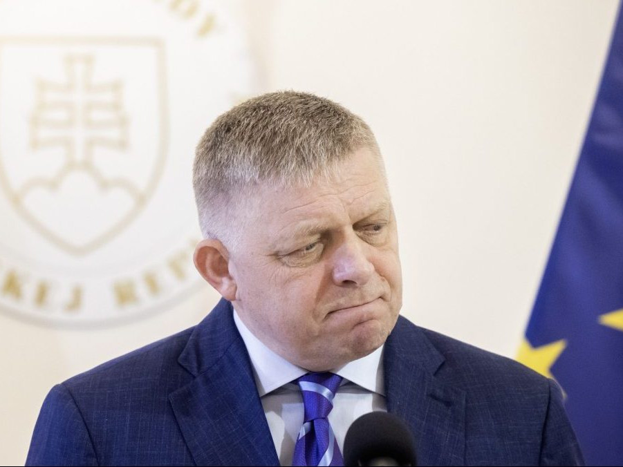 Premiér Robert Fico.