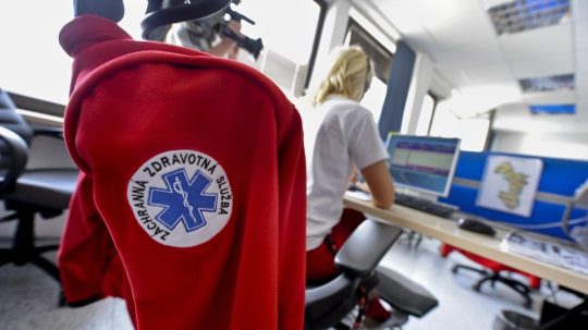 Na číslo 112 zavoláte aj bez signálu či SIM karty. Ministerstvo vnútra pripomína pravidlá tiesňového volania