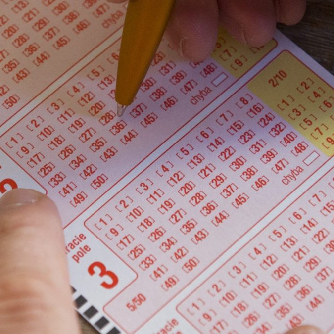 Na snímke žrebovací tiket.