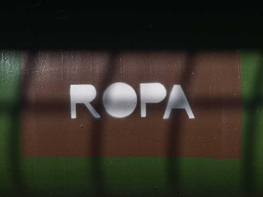 Vyústenie ropovodu Družba v rafinérii Slovnaft.