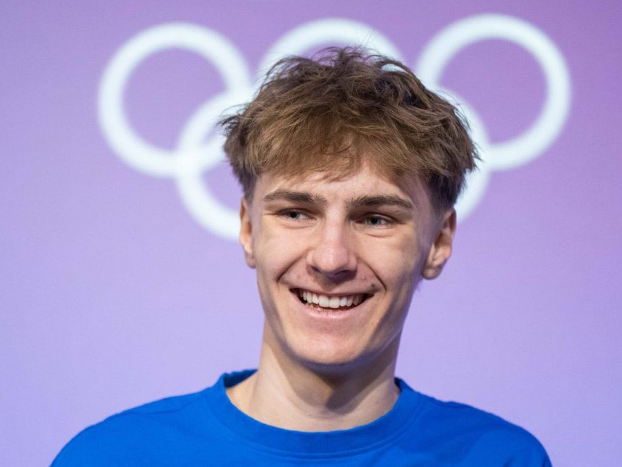 Slovenský reprezentant v skoku na lyžiach Hektor Kapustík.