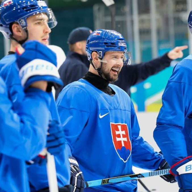 Slovenskí hokejisti na tréningu v Miláne.