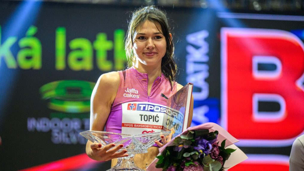 Na snímke Angelina Topičová.