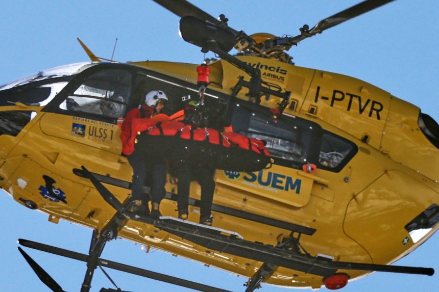 Moment, pri ktorom sa zastavil dych: Vonnová po ťažkom páde nedokončila olympijský zjazd, z trate ju musel odviesť vrtuľník