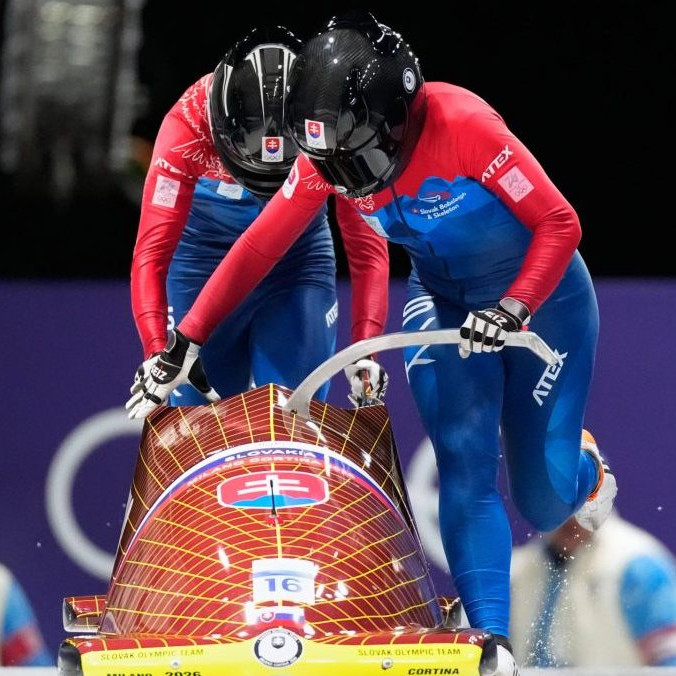 Slovenské bobistky Viktória Čerňanská a Lucia Mokrášová